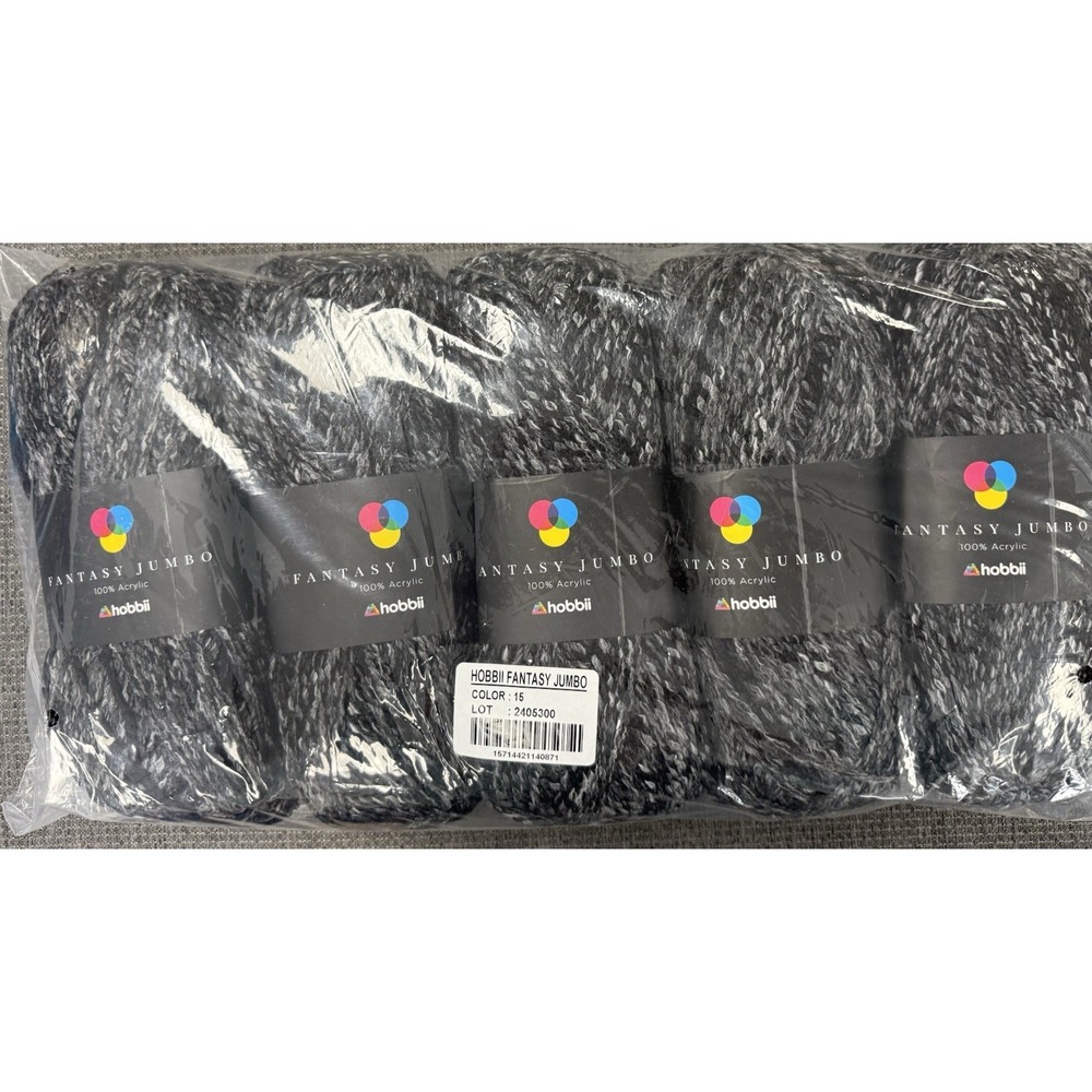 Hobbii Fantasy Jumbo Yarn Lot of 5 Color 15 Charcoal Gray Super Bulky 1310 Yds